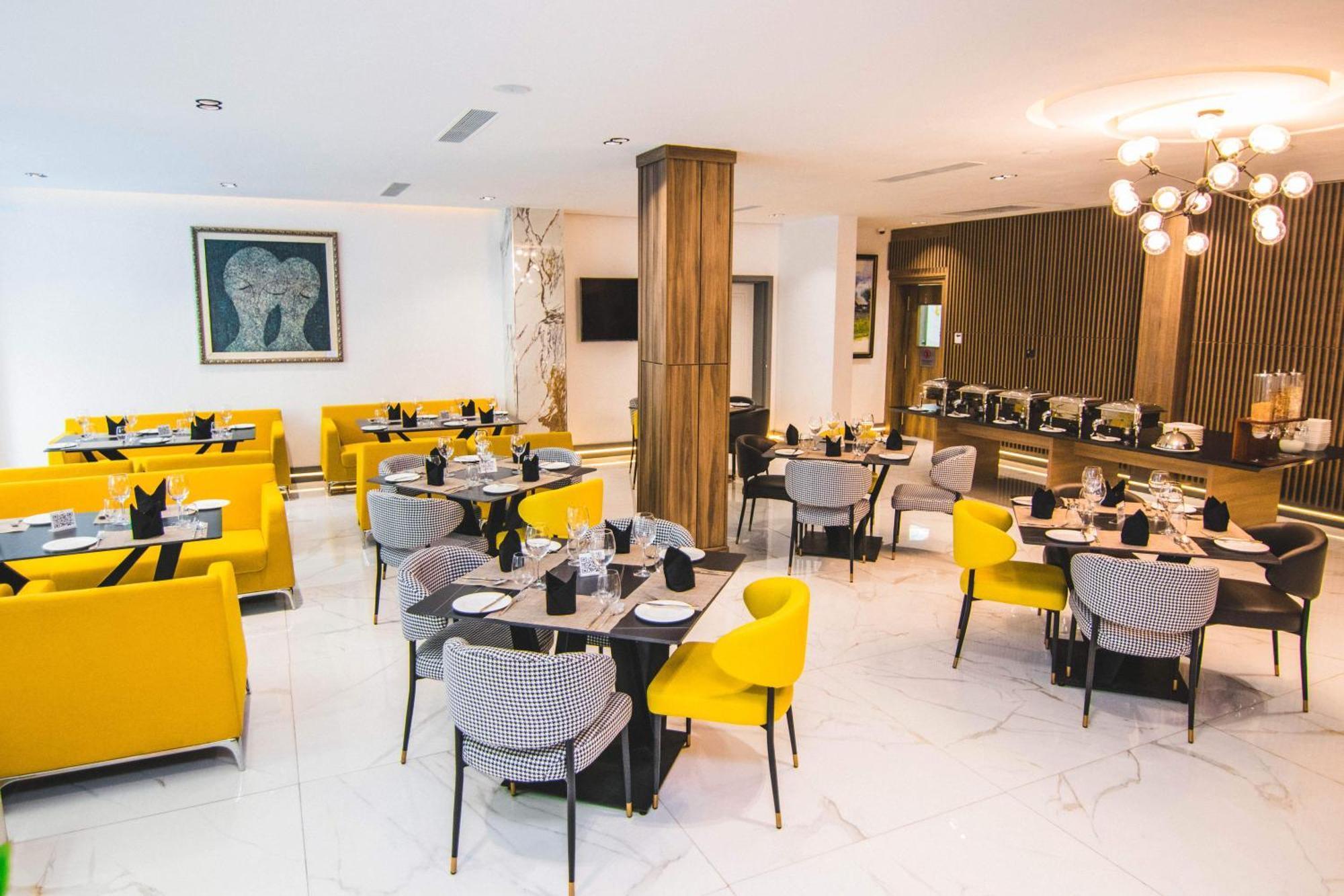 The Safron Hotel Lagos Eksteriør billede